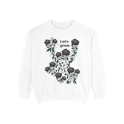 White rose graphic sweatshirt with slogan “Let’s grow” printed on cotton blend fabric