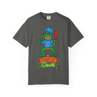 Kitchen Queen T-Shirt — Cute Frog Chef Graphic Unisex Tee