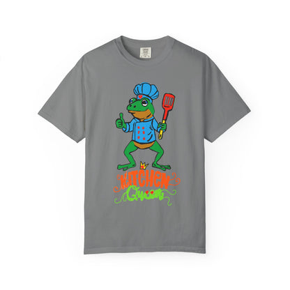 Kitchen Queen T-Shirt — Cute Frog Chef Graphic Unisex Tee